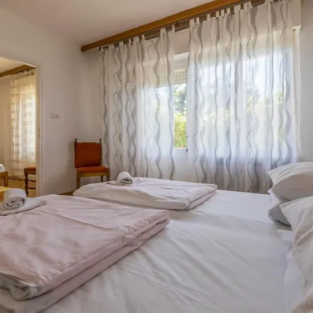 With A Parking Space Selce, Crikvenica - 2381 Apartment Selce