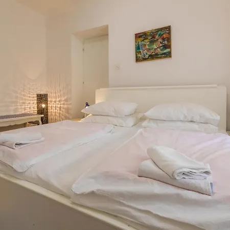 With Parking Space Selce, Crikvenica - 2381 塞尔瑟