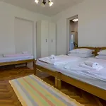 דירה With Parking Space Selce, Crikvenica - 2381 סלצה