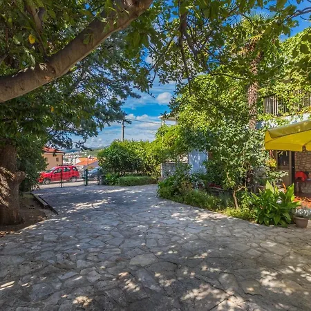 Apartment With A Parking Space Selce, Crikvenica - 2381 *